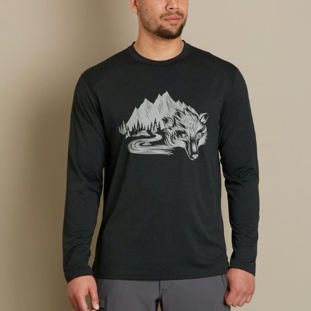 Duluth Trading Co Men's AKHG Tun-Dry Reflective Wolf Logo T-Shirt L